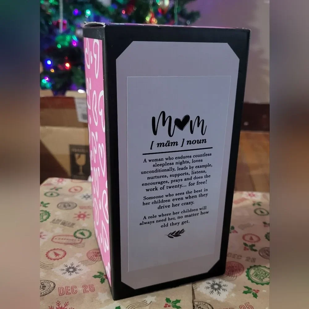 Unbranded gifts mom